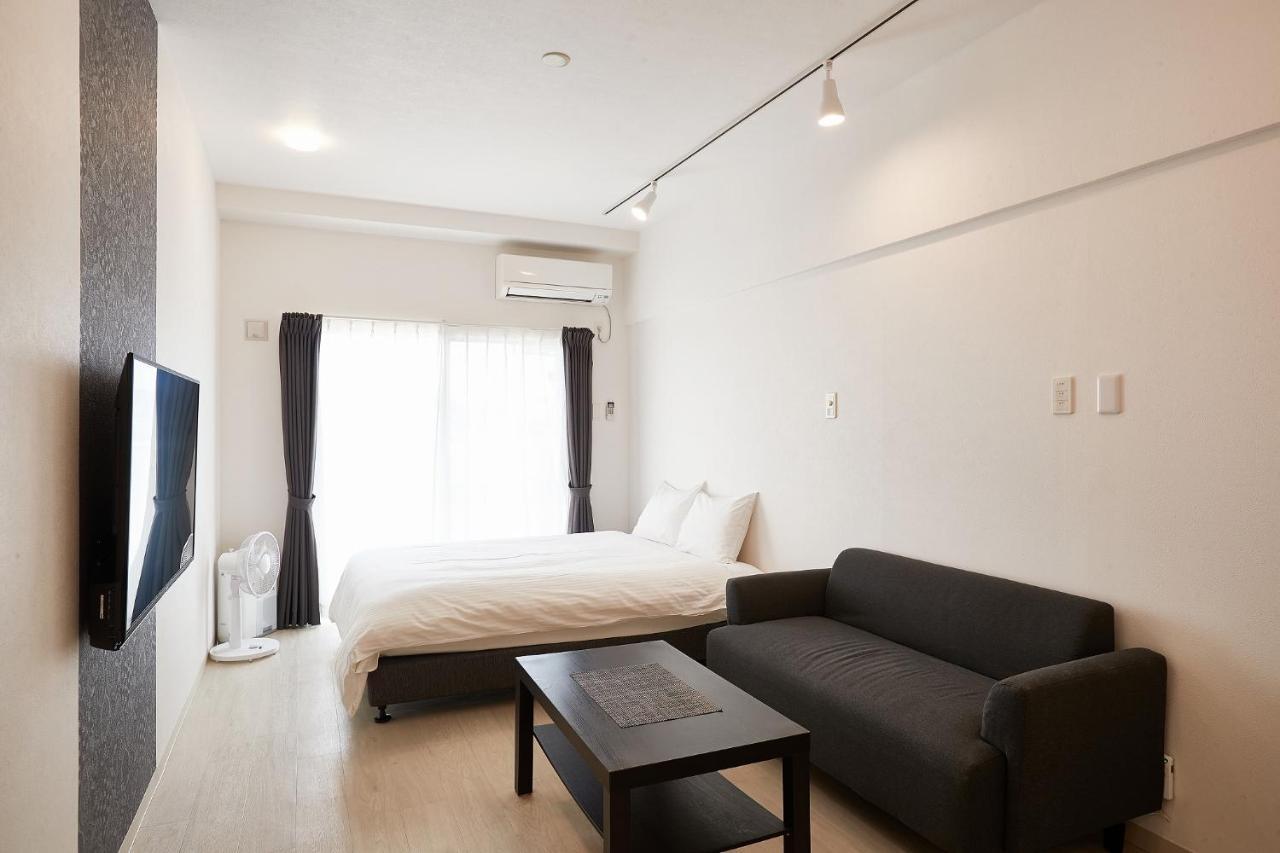 New Normal Hotel In Nago ニューノーマルホテルイン名護 Esterno foto