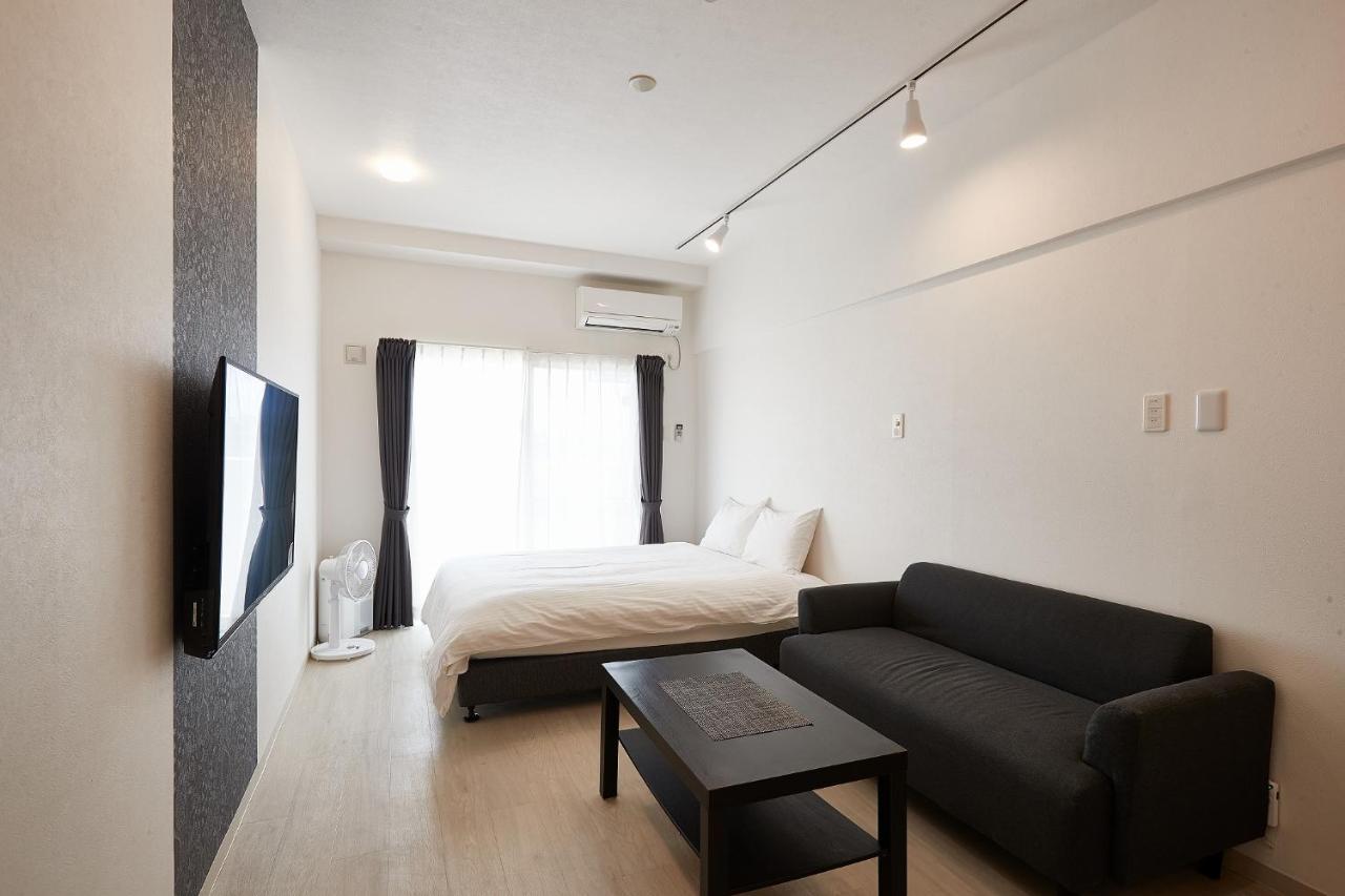 New Normal Hotel In Nago ニューノーマルホテルイン名護 Esterno foto